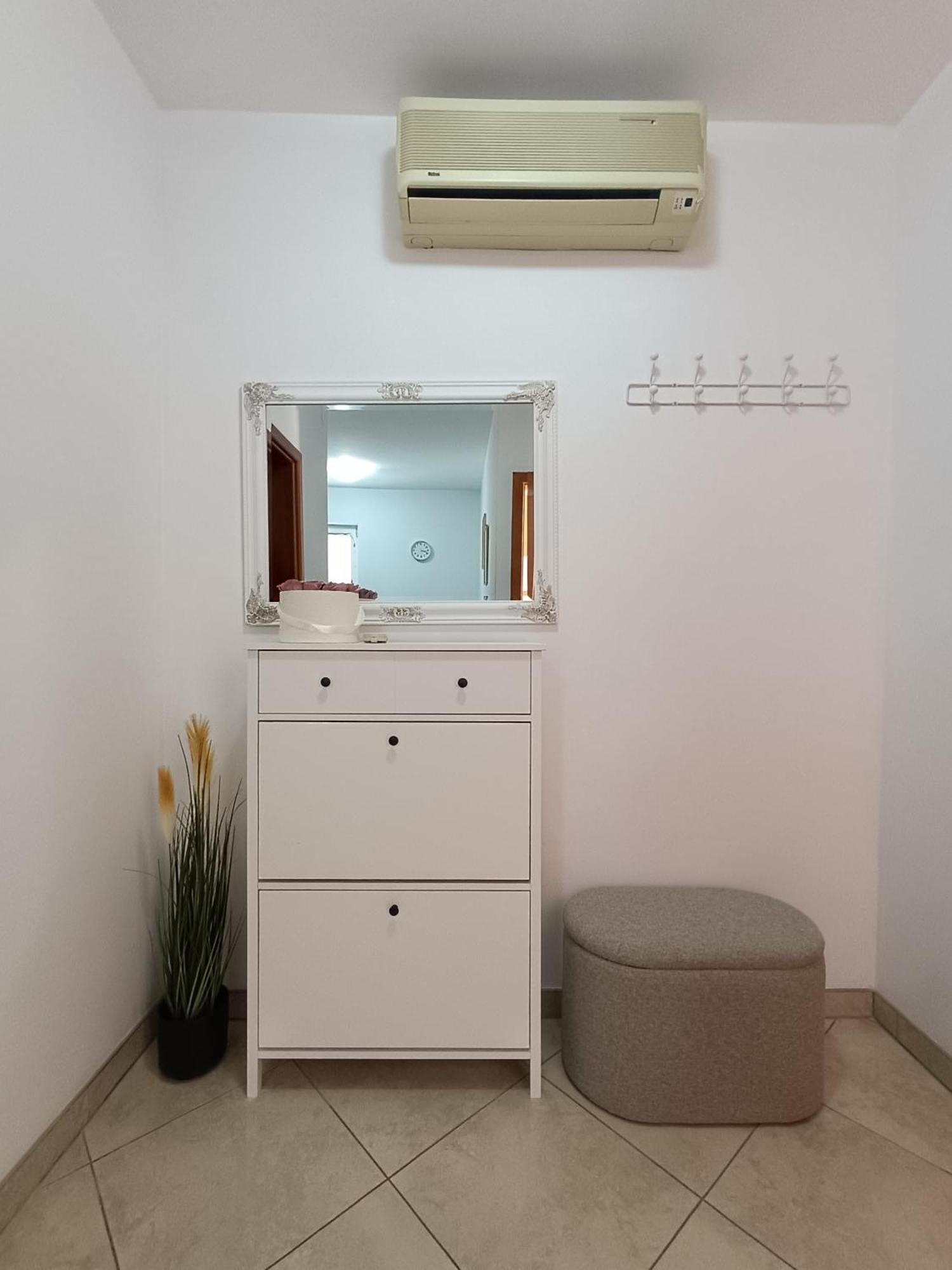 Apartments Kraljic I Baška Екстериор снимка
