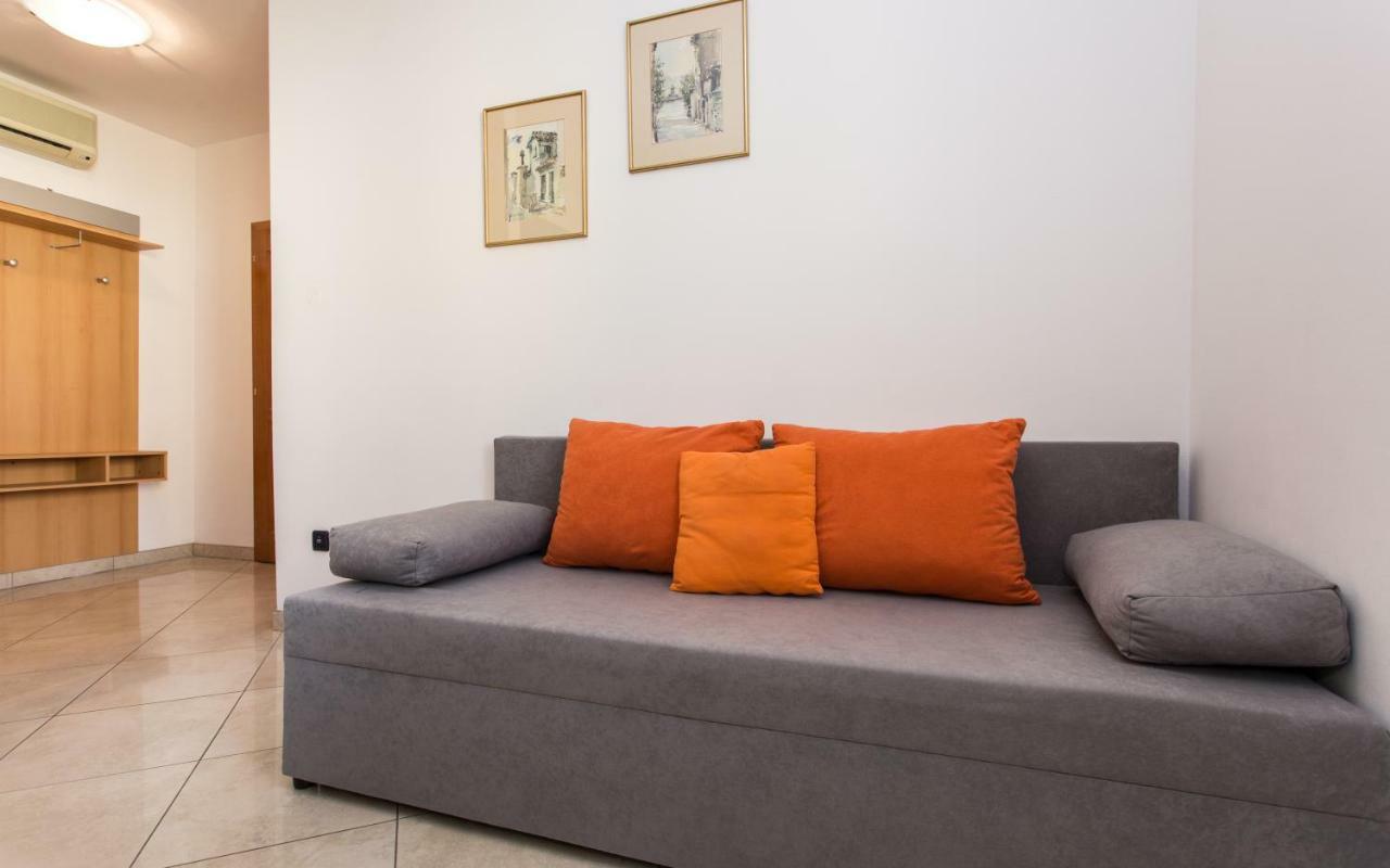 Apartments Kraljic I Baška Екстериор снимка