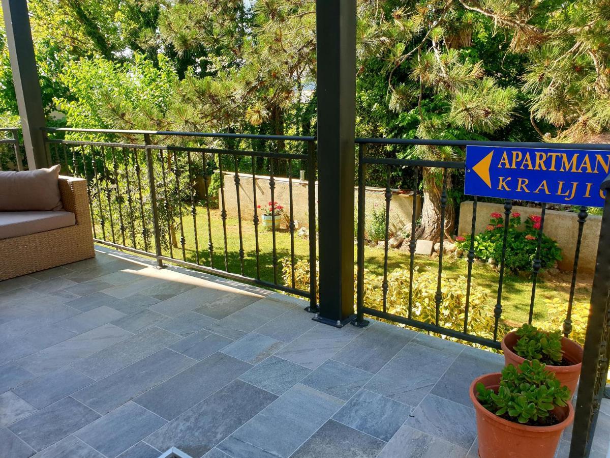 Apartments Kraljic I Baška Екстериор снимка